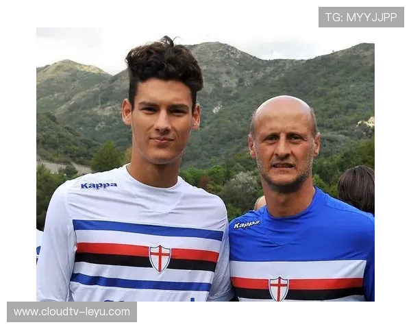 桑普多利亚戏剧性保级成功！新帅隆巴多掌舵，门将斯库费特加盟在即